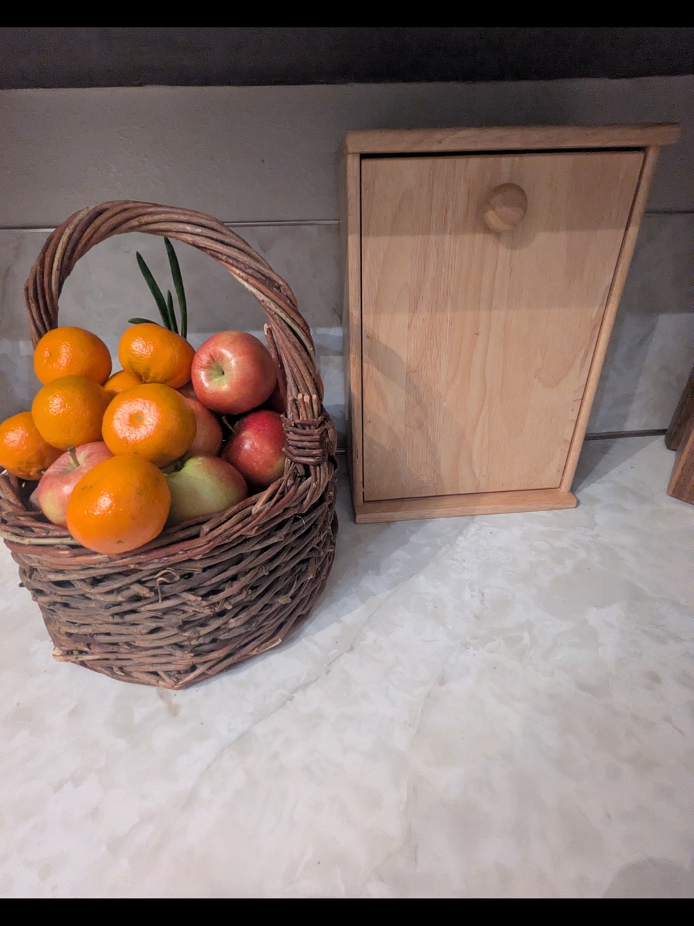 Wooden Knife Box